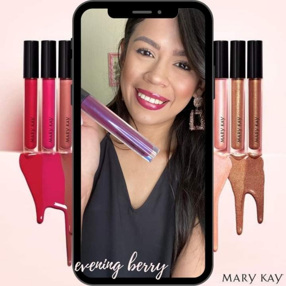 Mary Kay Unlimited Lip Gloss in Evening Berry.